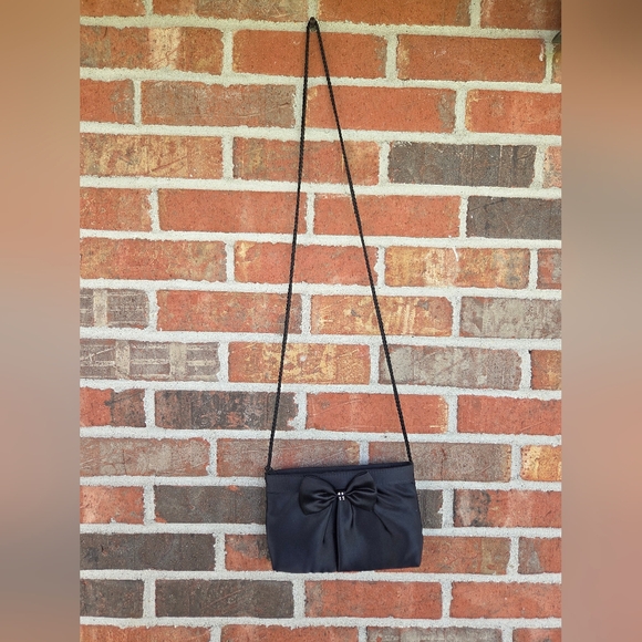 Vintage Chateau Elegant Black Satin Evening Bag With Bow And Rhinstone Accent - Picture 2 of 7
